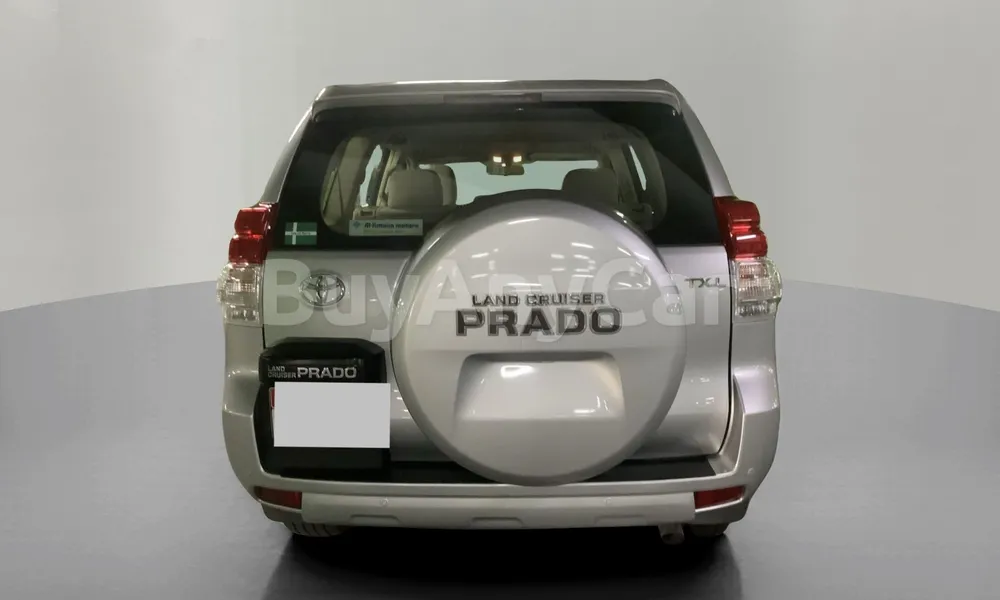 Vehicle photo 2