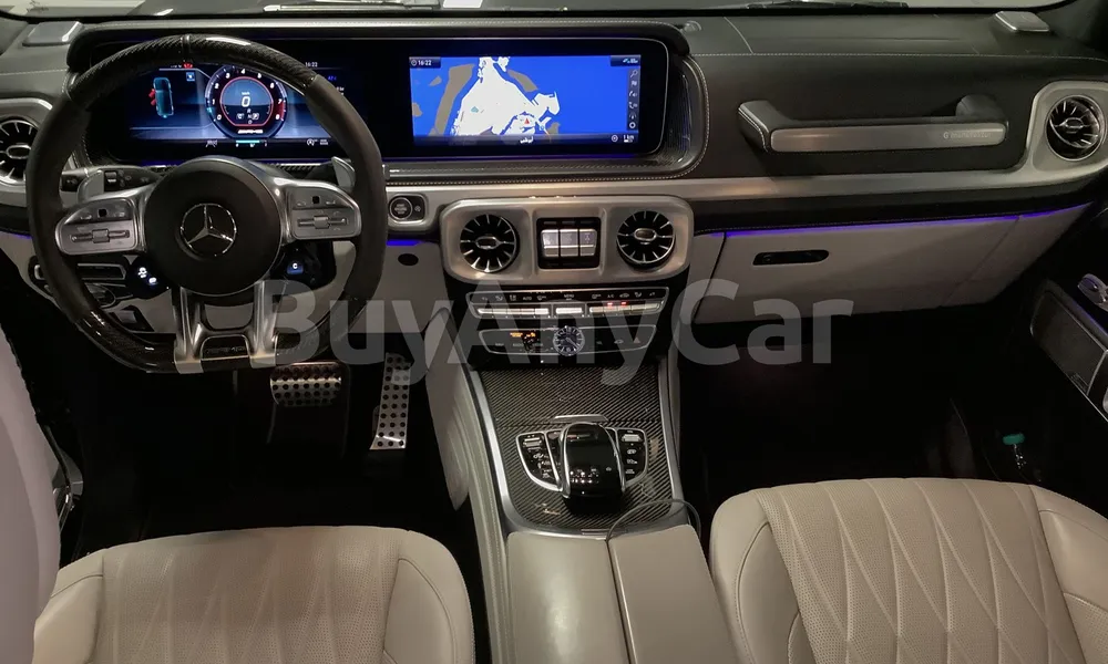 Vehicle photo 8