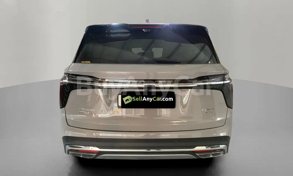 Vehicle photo 2