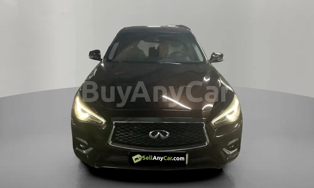 Vehicle photo 1