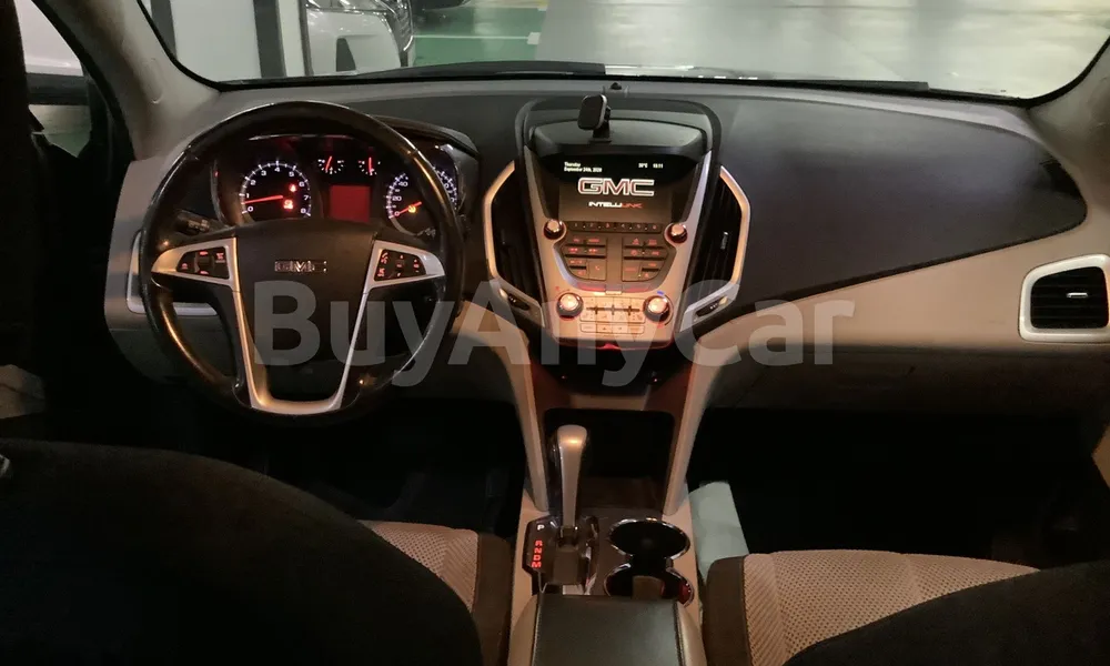 Vehicle photo 8