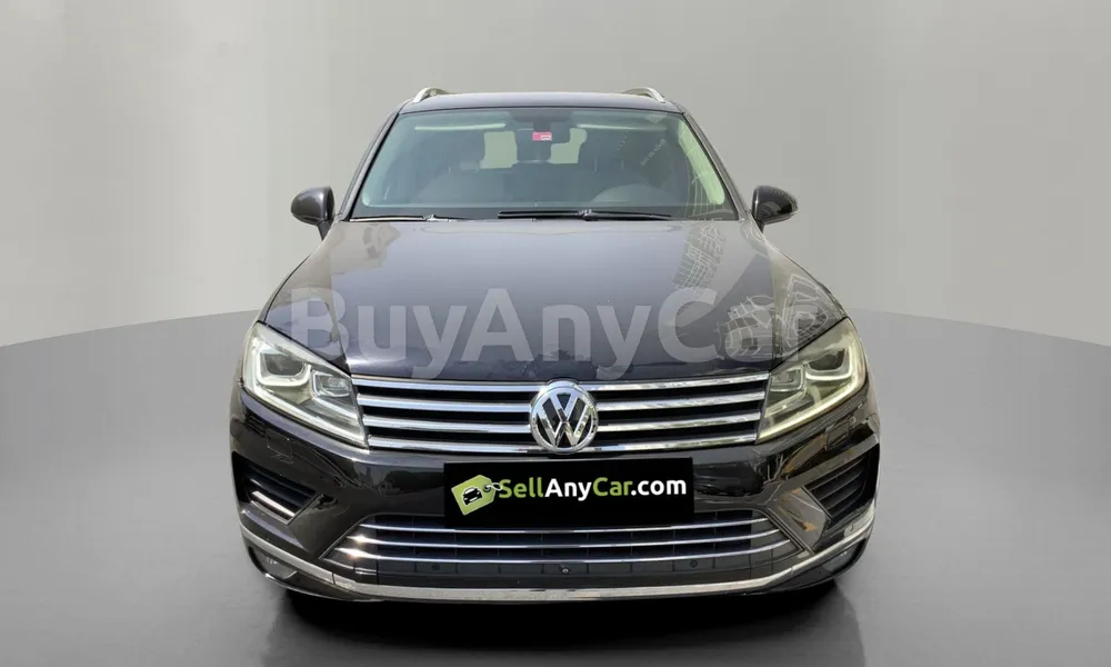 Vehicle photo 1