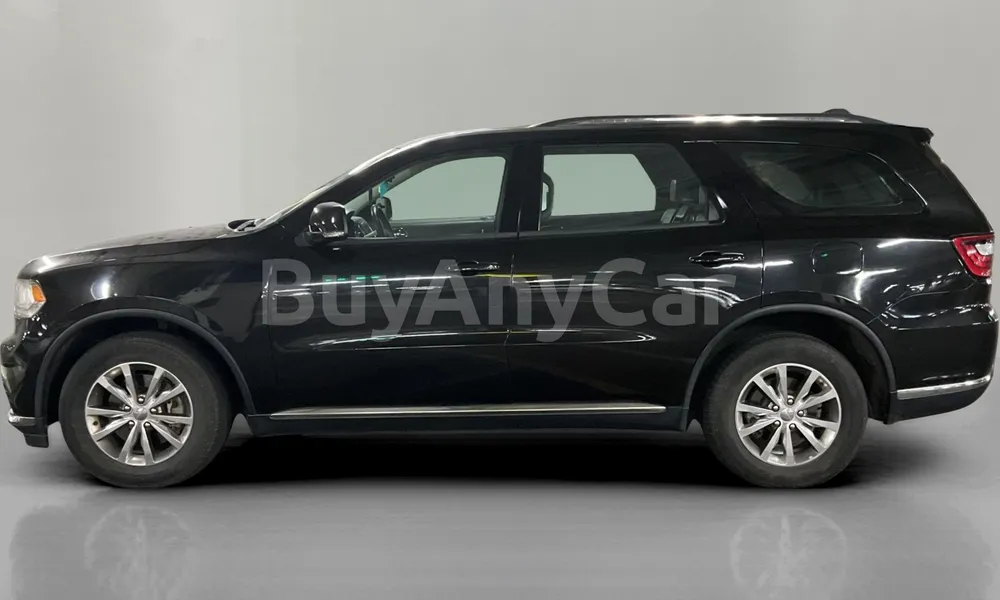 Vehicle photo 4