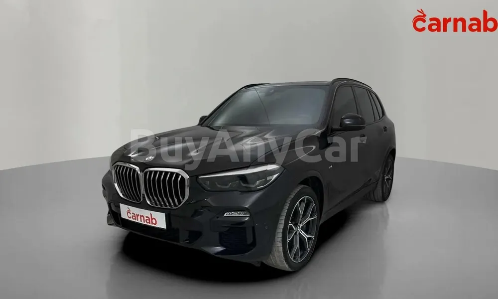 Vehicle photo 7