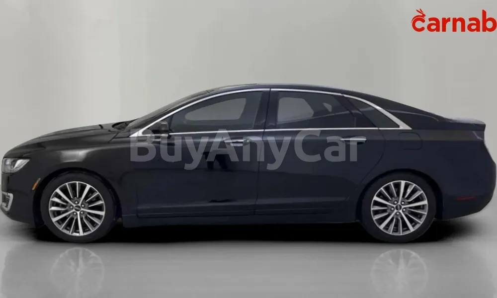 Vehicle photo 4