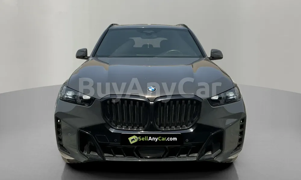 Vehicle photo 1