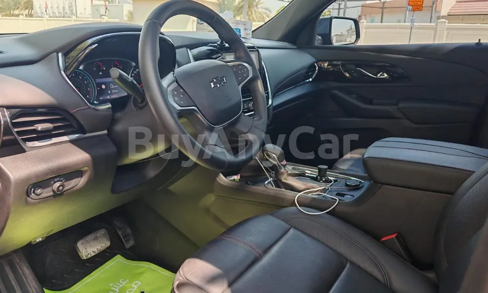 Vehicle photo 6
