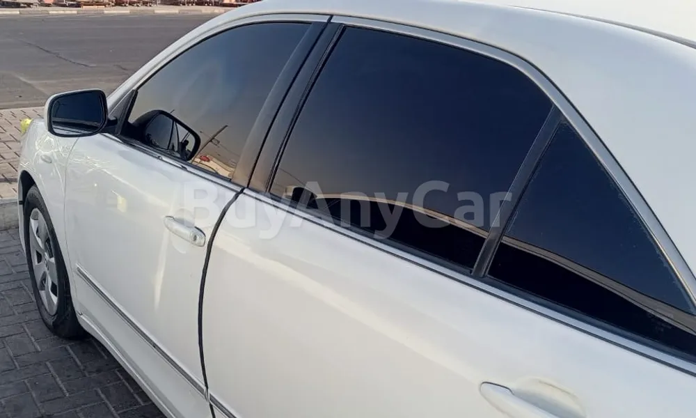 Vehicle photo 3