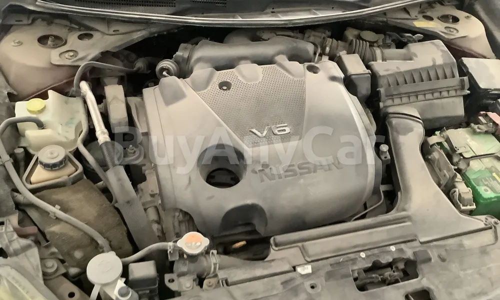 Vehicle photo 6