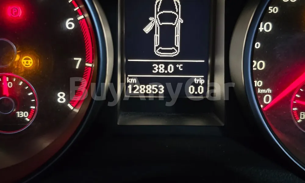 Vehicle photo 5