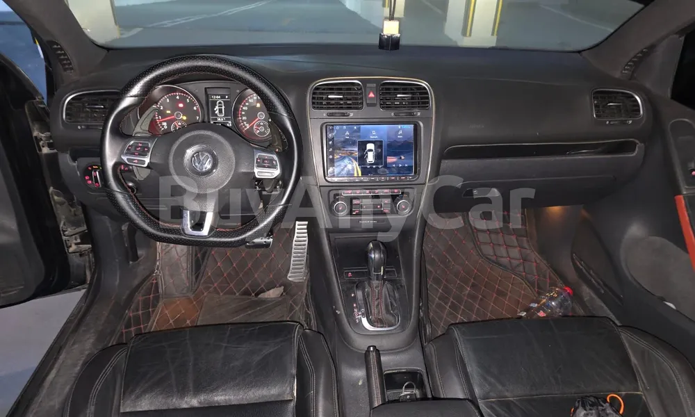 Vehicle photo 8