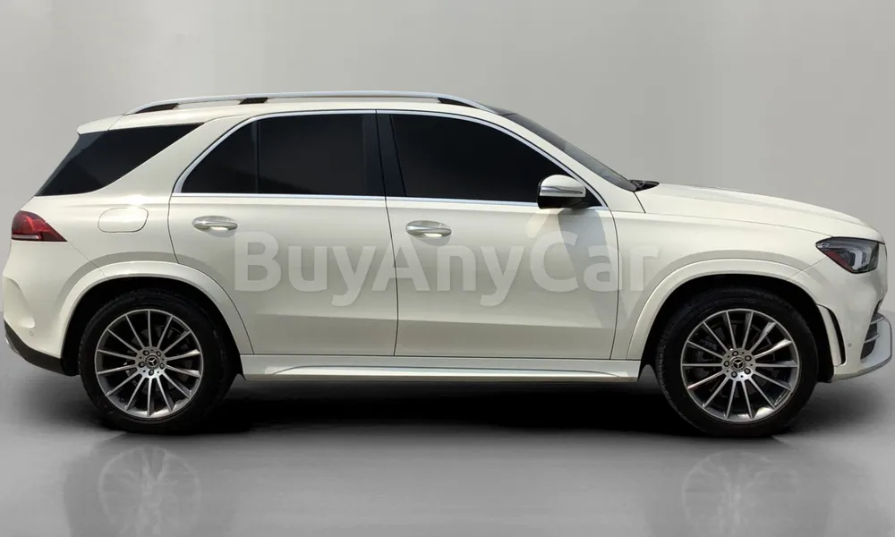 Vehicle photo 5