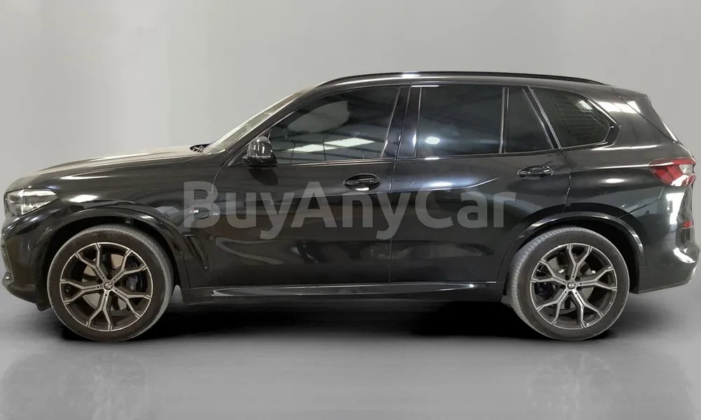 Vehicle photo 4