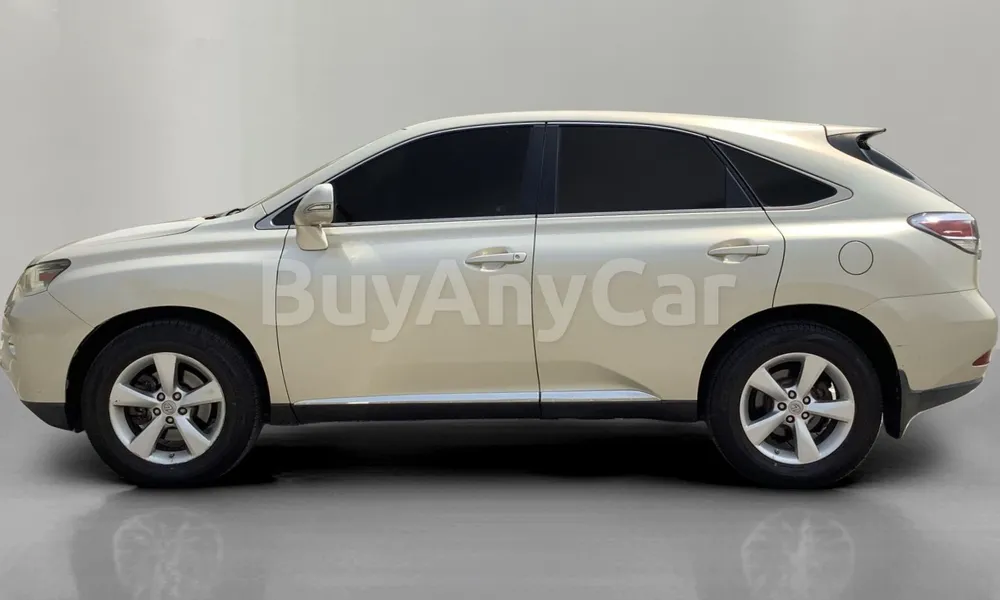 Vehicle photo 4