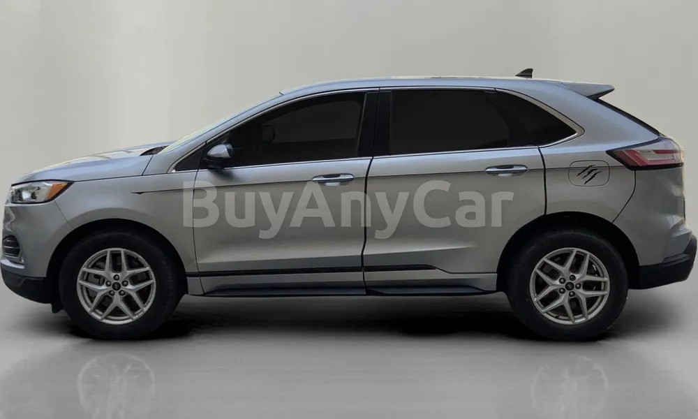 Vehicle photo 4