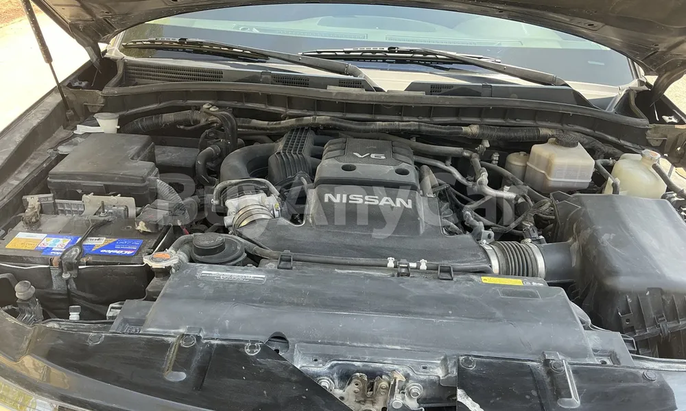 Vehicle photo 7