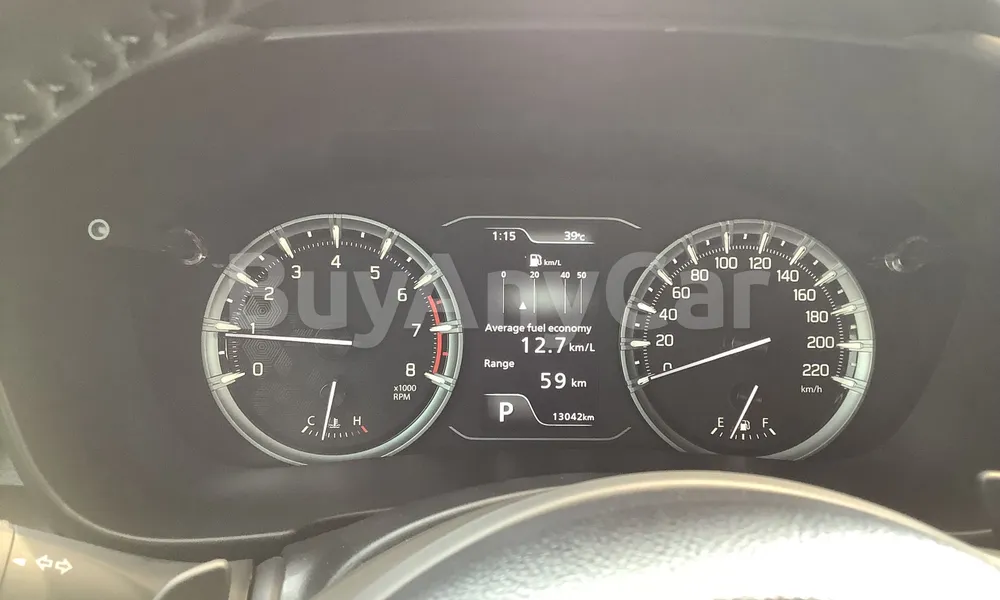 Vehicle photo 7