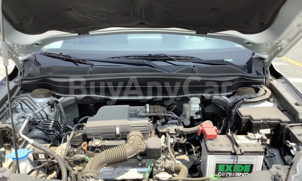 Vehicle photo 6