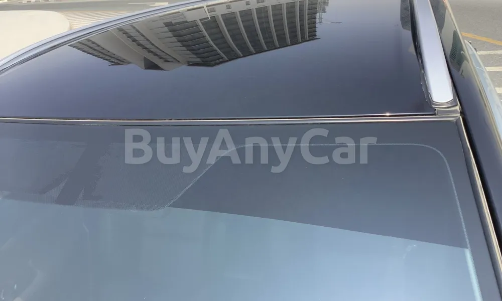 Vehicle photo 5