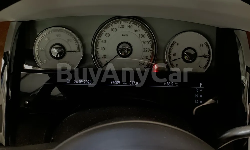Vehicle photo 5