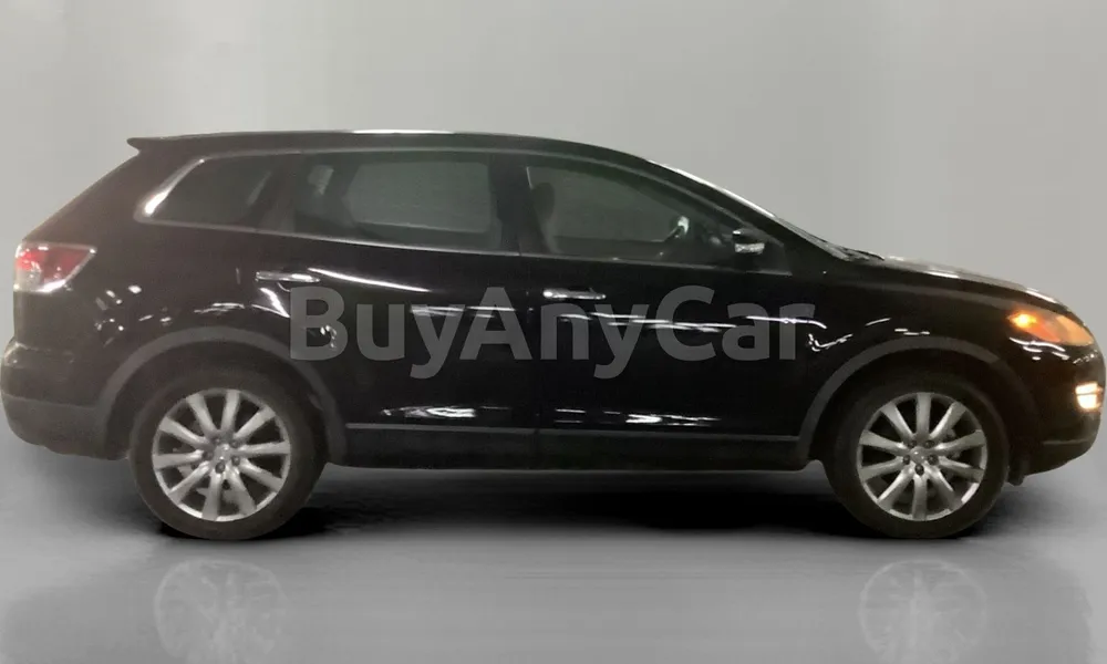 Vehicle photo 3