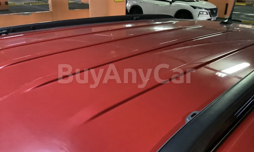 Vehicle photo 7