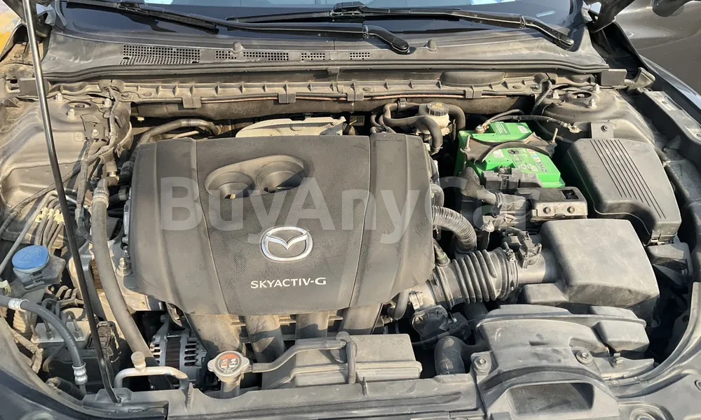 Vehicle photo 6