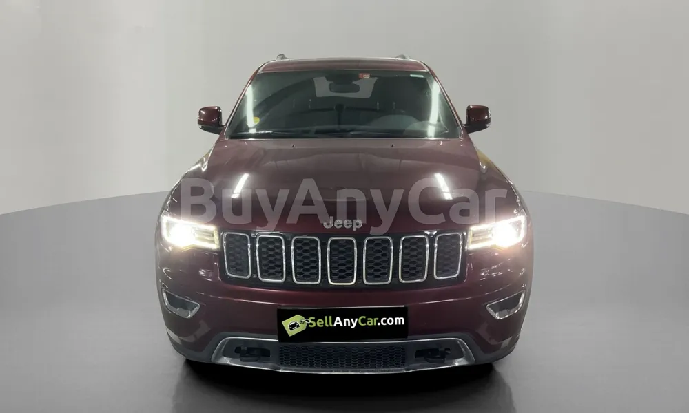Vehicle photo 1