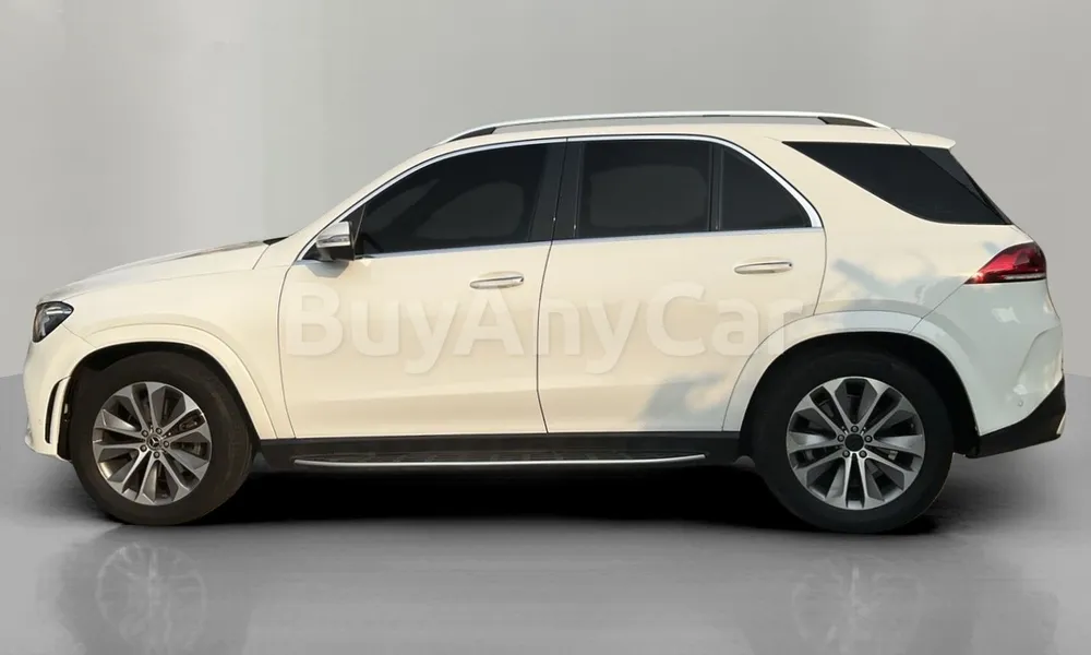 Vehicle photo 4