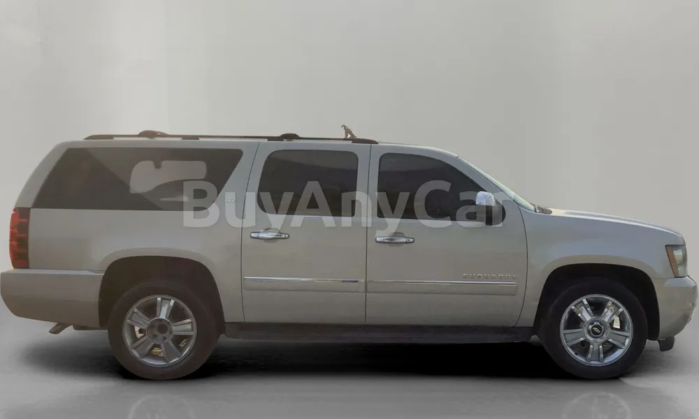 Vehicle photo 3