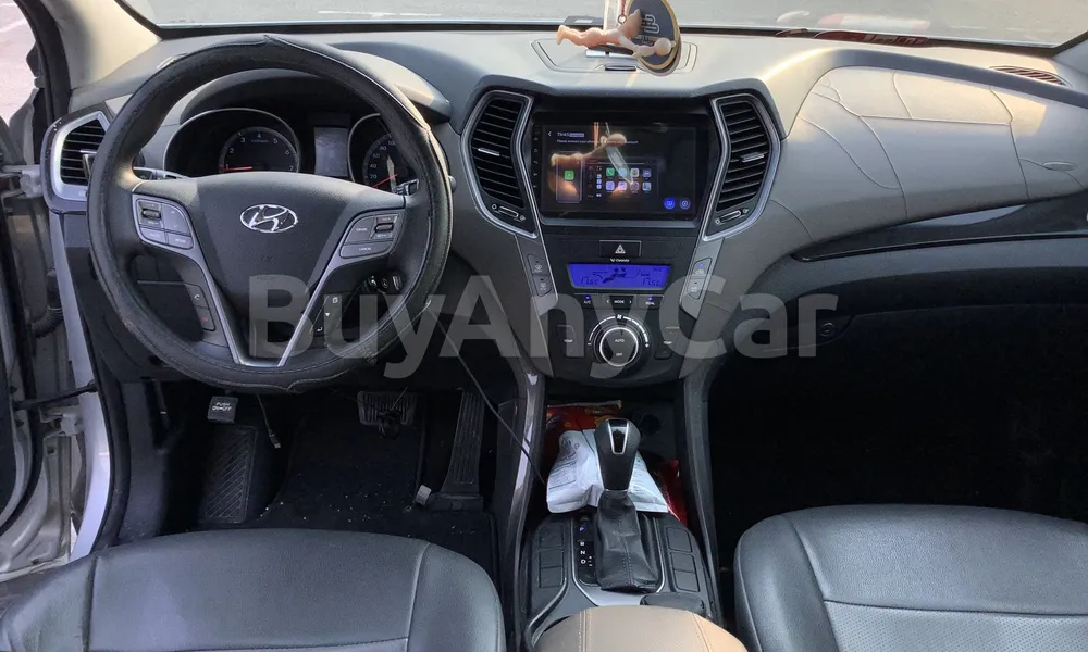Vehicle photo 8