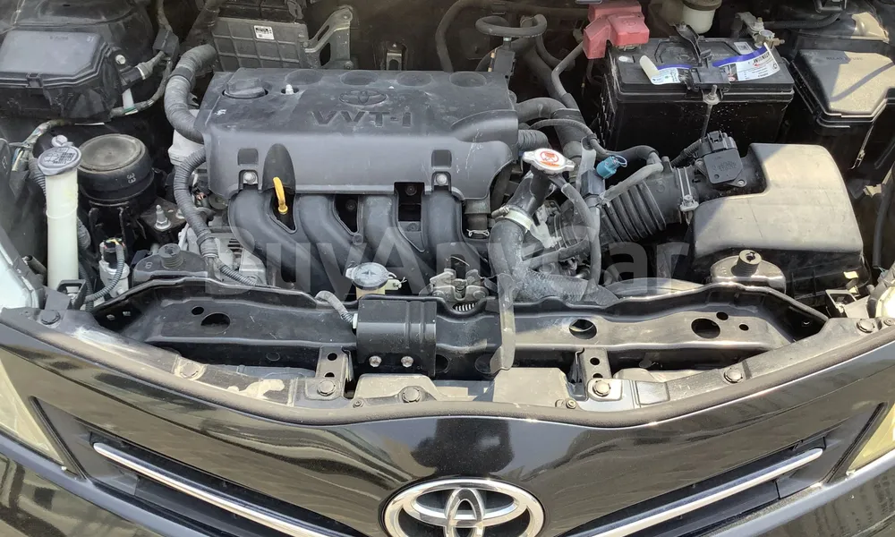 Vehicle photo 6