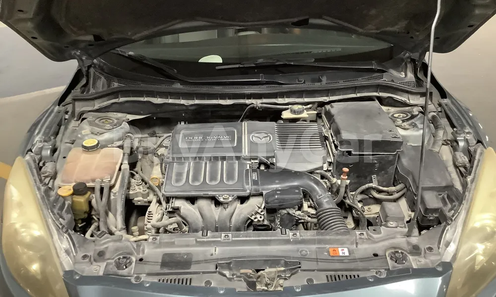 Vehicle photo 6