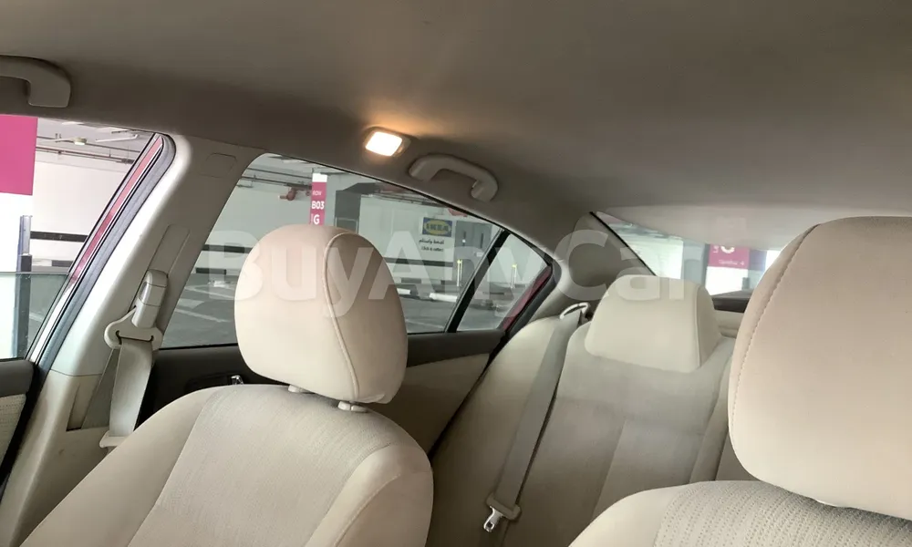 Vehicle photo 9