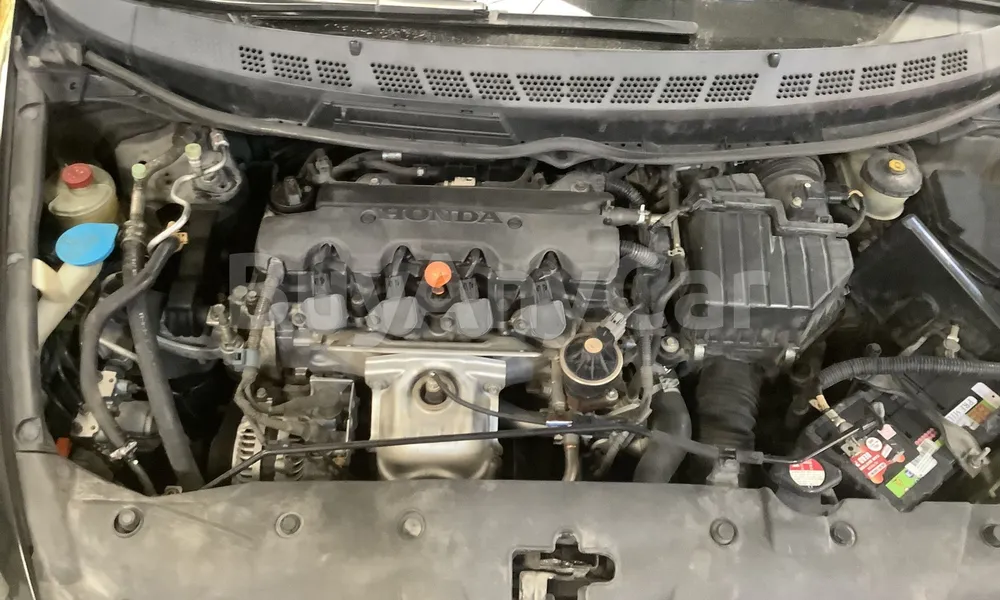 Vehicle photo 8