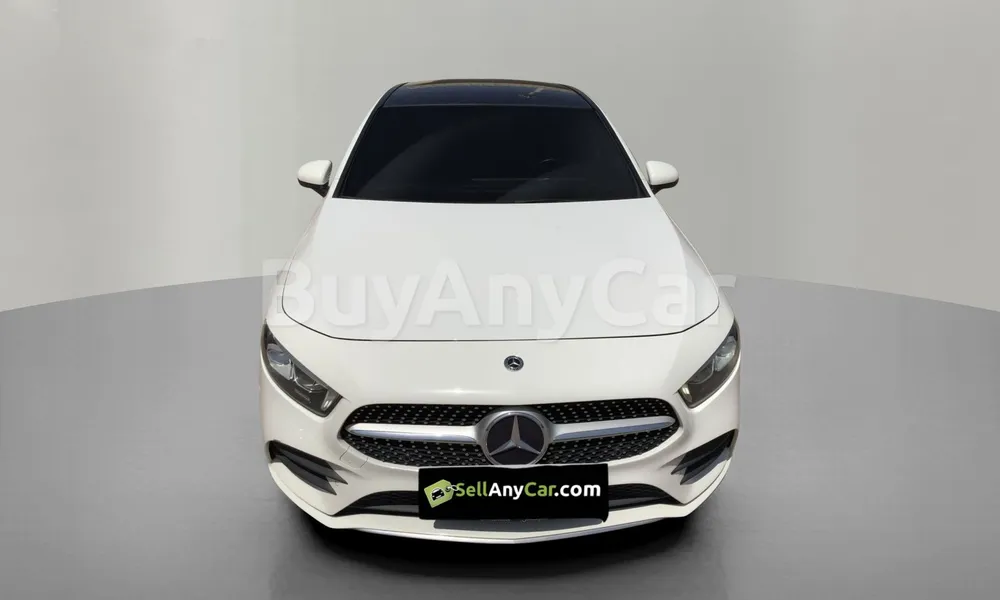 Vehicle photo 1
