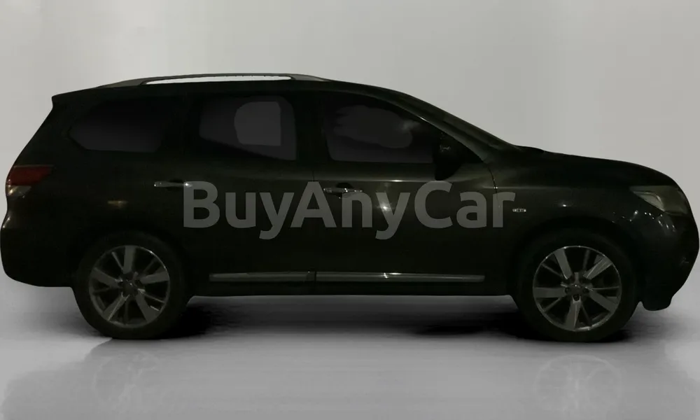 Vehicle photo 3