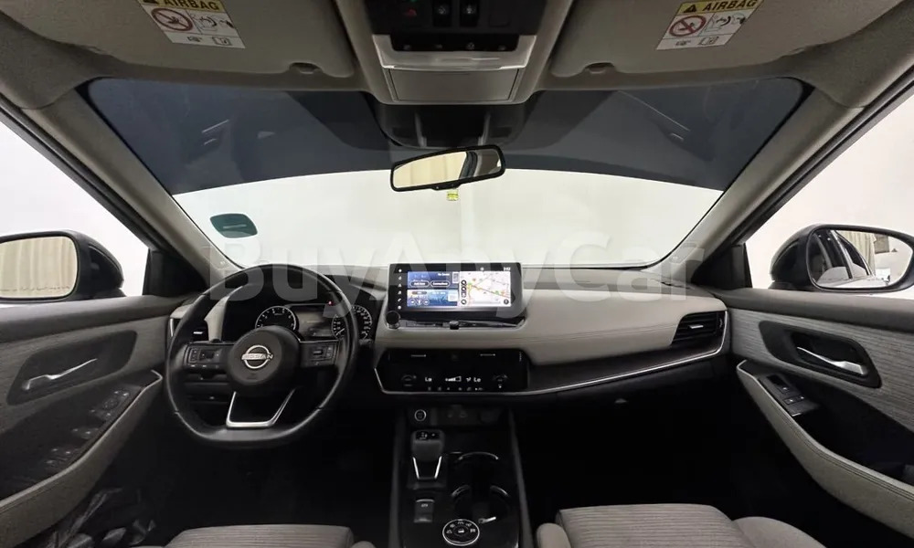 Vehicle photo 6