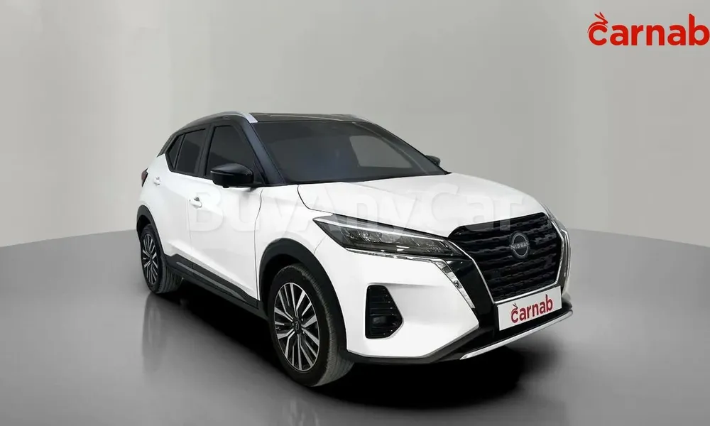 Vehicle photo 9