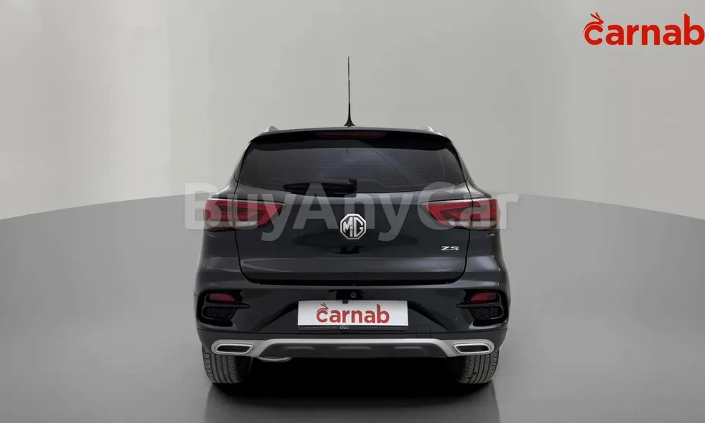 Vehicle photo 2