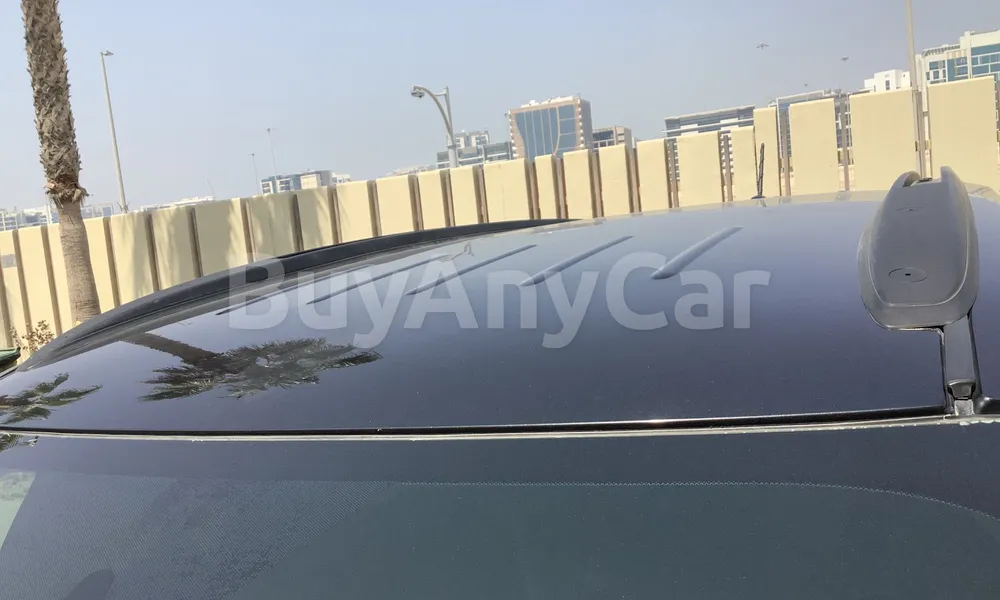 Vehicle photo 5