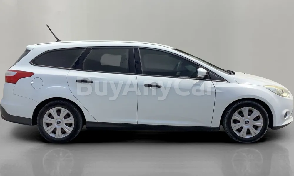 Vehicle photo 3