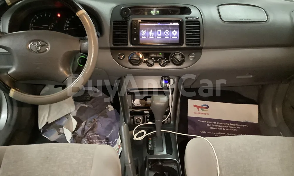 Vehicle photo 9