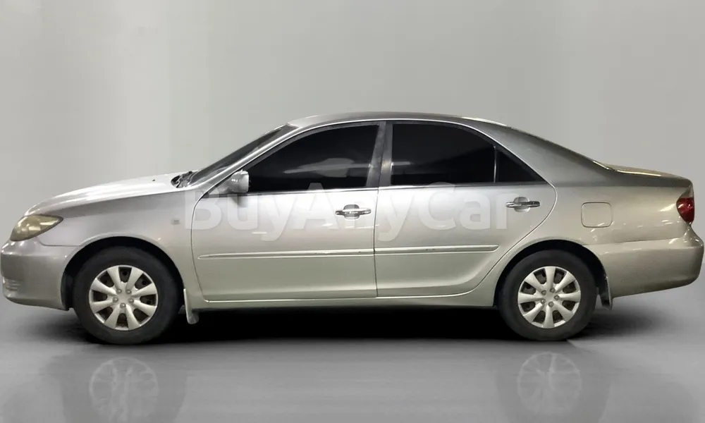 Vehicle photo 4