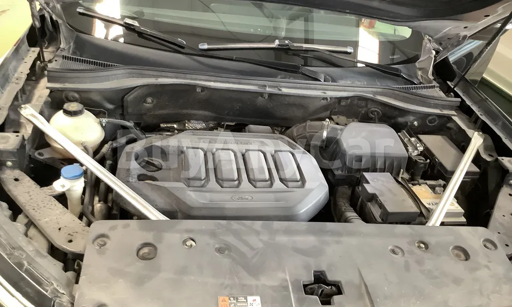 Vehicle photo 7