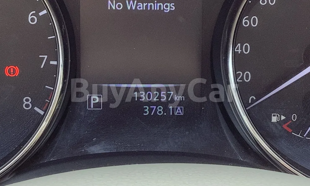 Vehicle photo 6