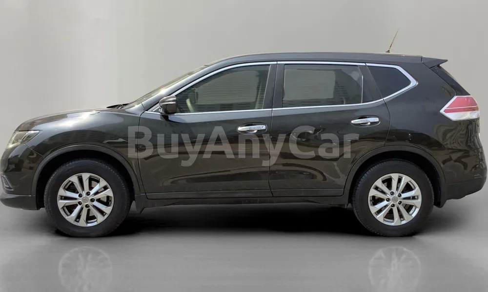 Vehicle photo 4