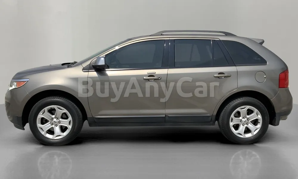 Vehicle photo 4
