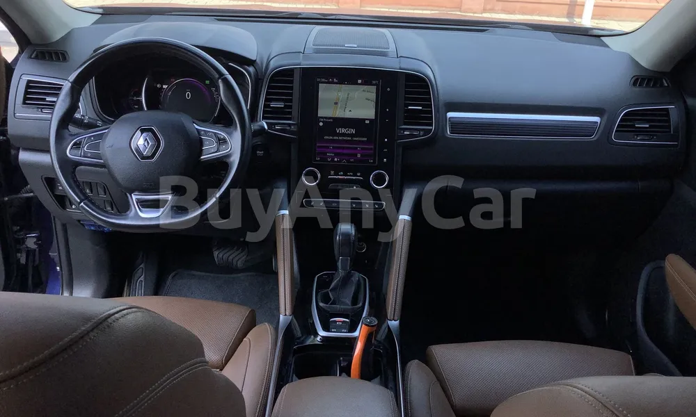 Vehicle photo 8