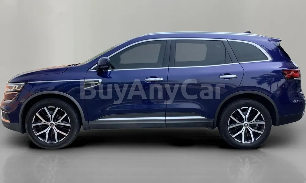 Vehicle photo 3